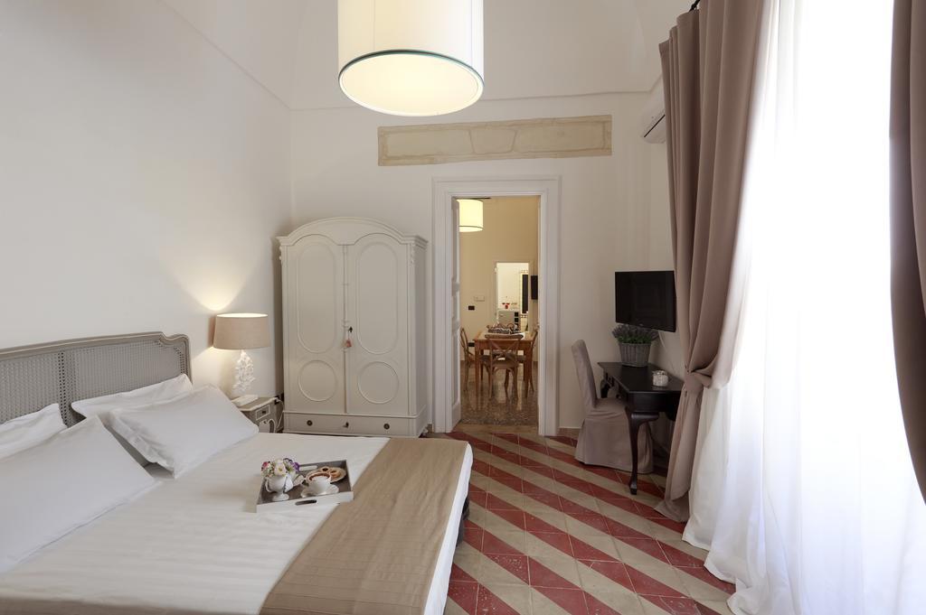 Santa Marta Suites & Apartments Lecce Quarto foto